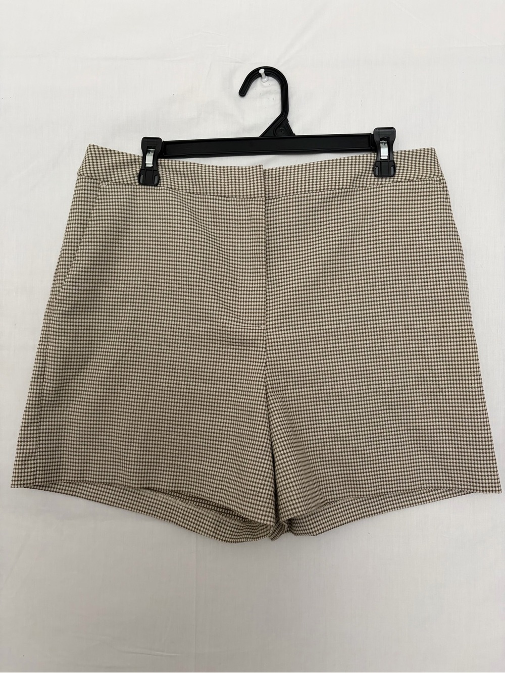 Worthington Houndstooth Tailored Shorts Size 12 Plaid Stretch(A903)